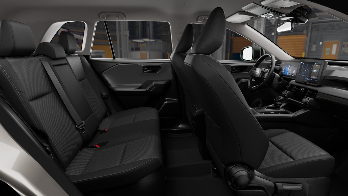 Toyota RAV4 LE 2026