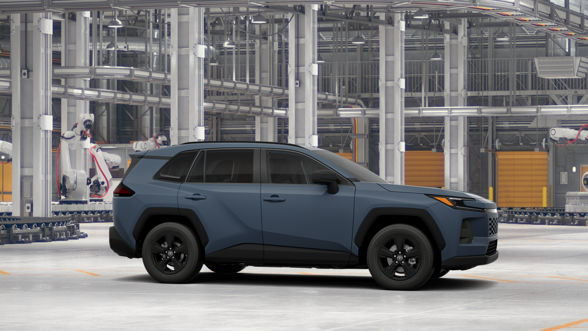 Toyota RAV4 LE 2026