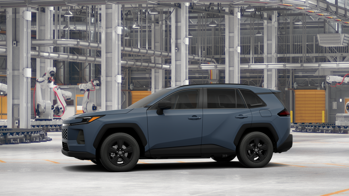 Toyota RAV4 LE 2026