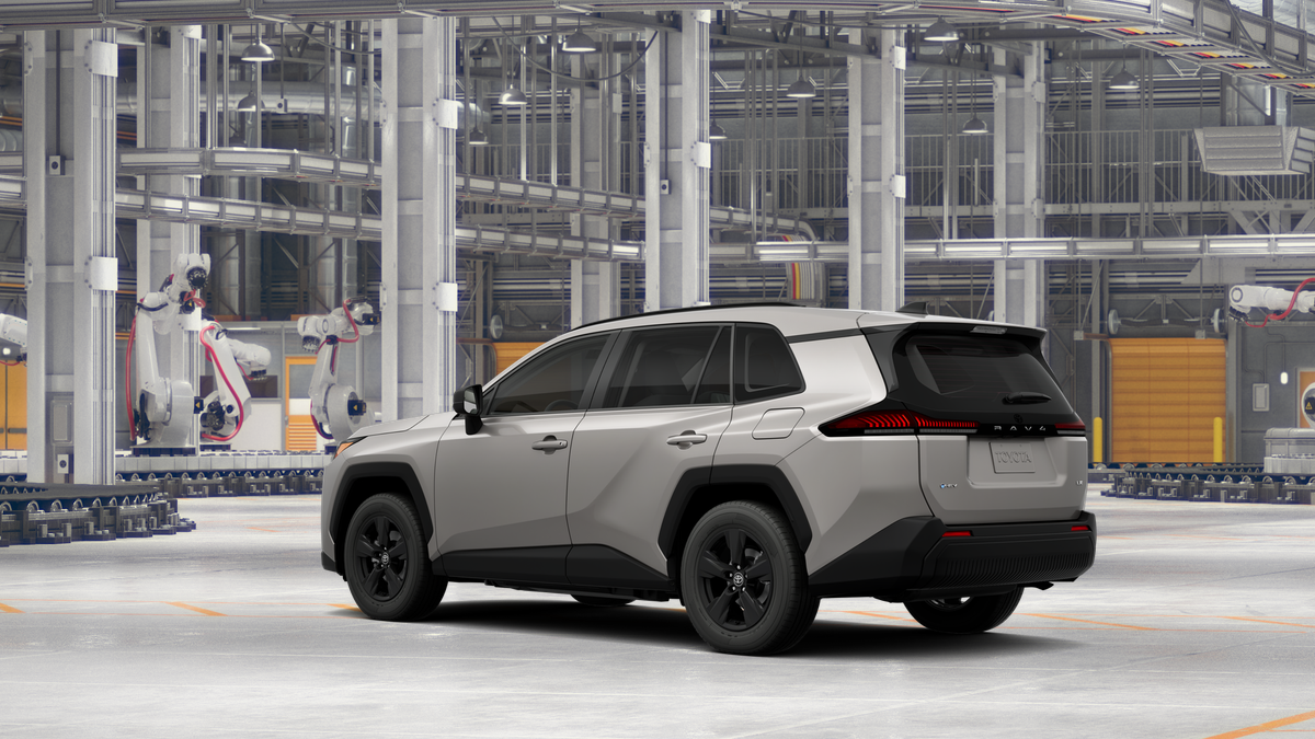 Toyota RAV4 LE 2026