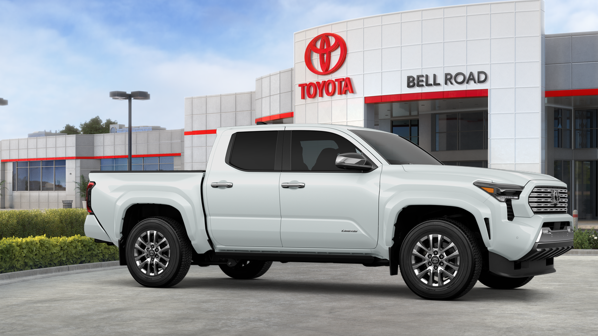 Toyota Tacoma Limited 2026