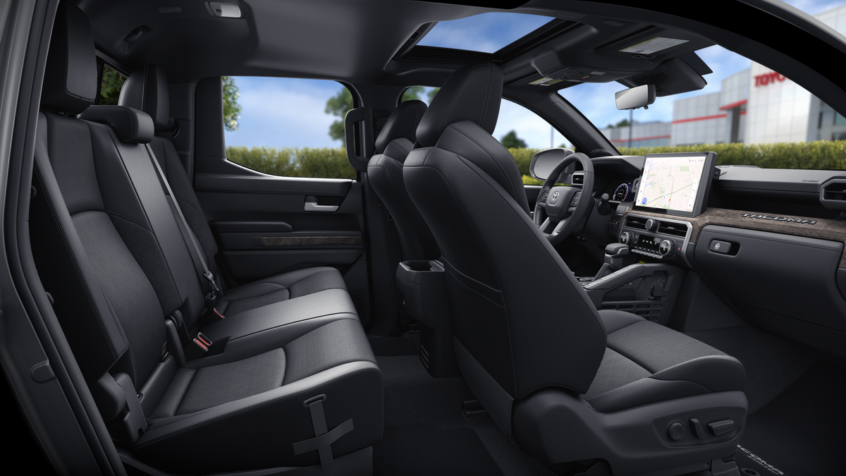 Toyota Tacoma Limited 2026