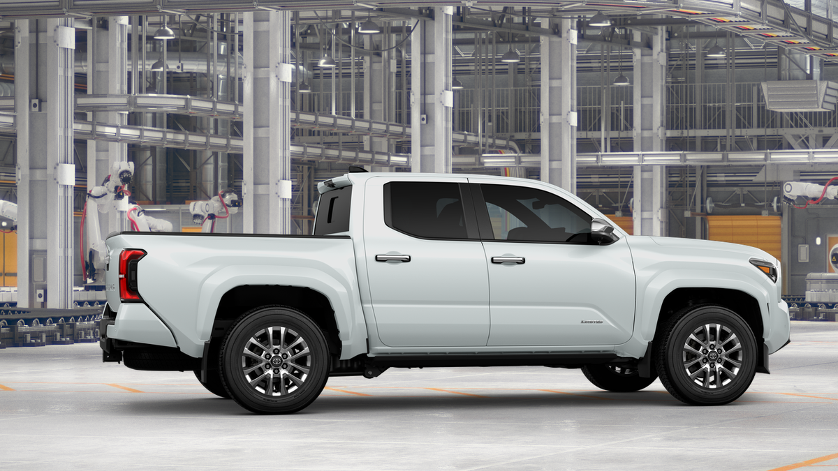 Toyota Tacoma Limited 2026
