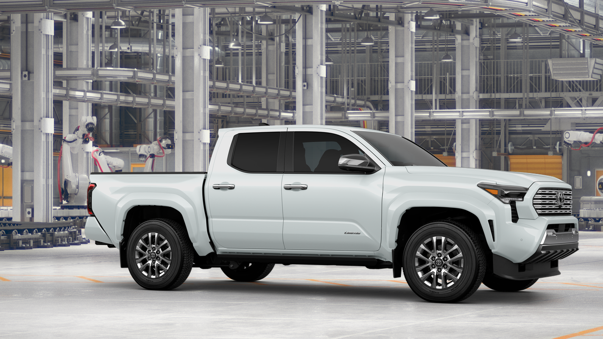 Toyota Tacoma Limited 2026
