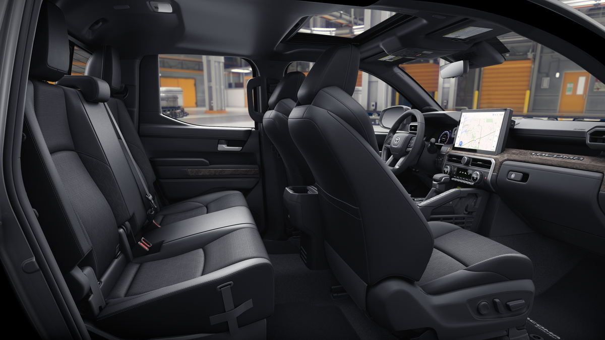 Toyota Tacoma Limited 2026