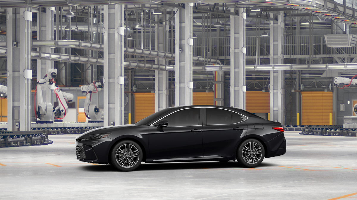 Toyota Camry XLE 2027