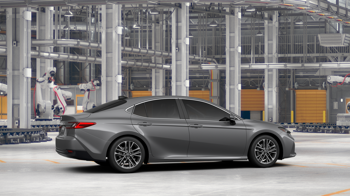 Toyota Camry XLE AWD 2026