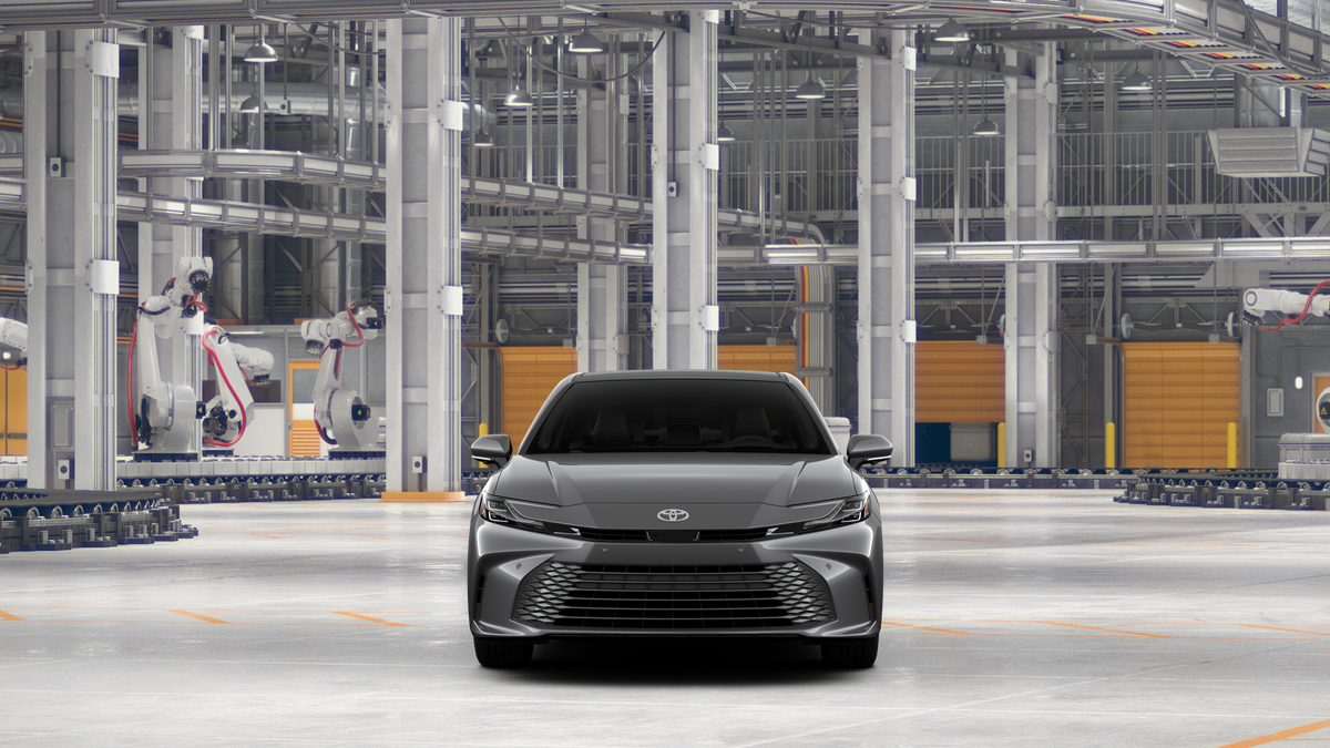 Toyota Camry XLE AWD 2026