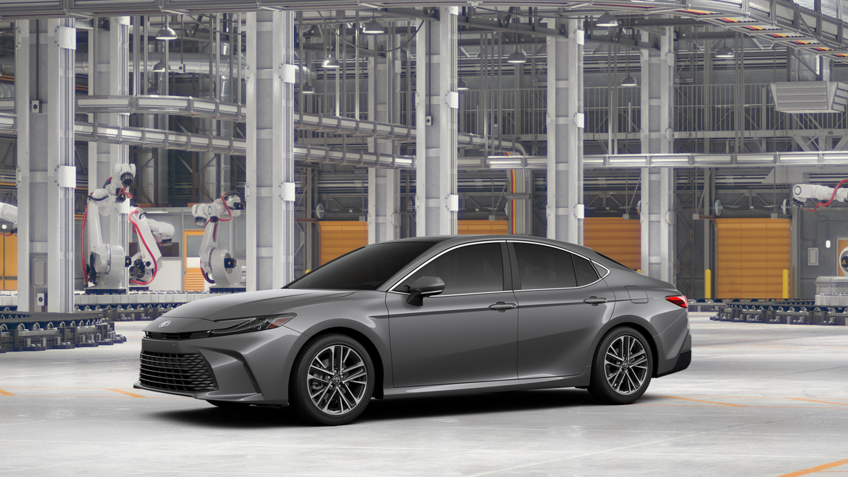 Toyota Camry XLE AWD 2026