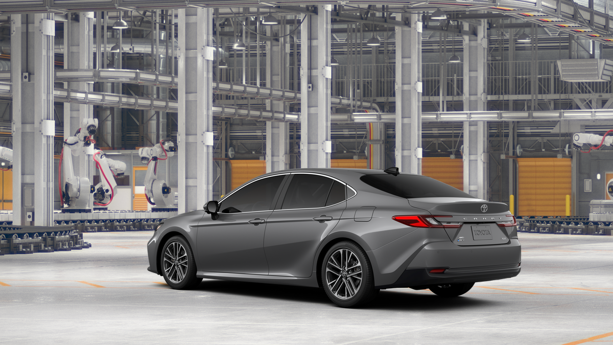 Toyota Camry XLE AWD 2026