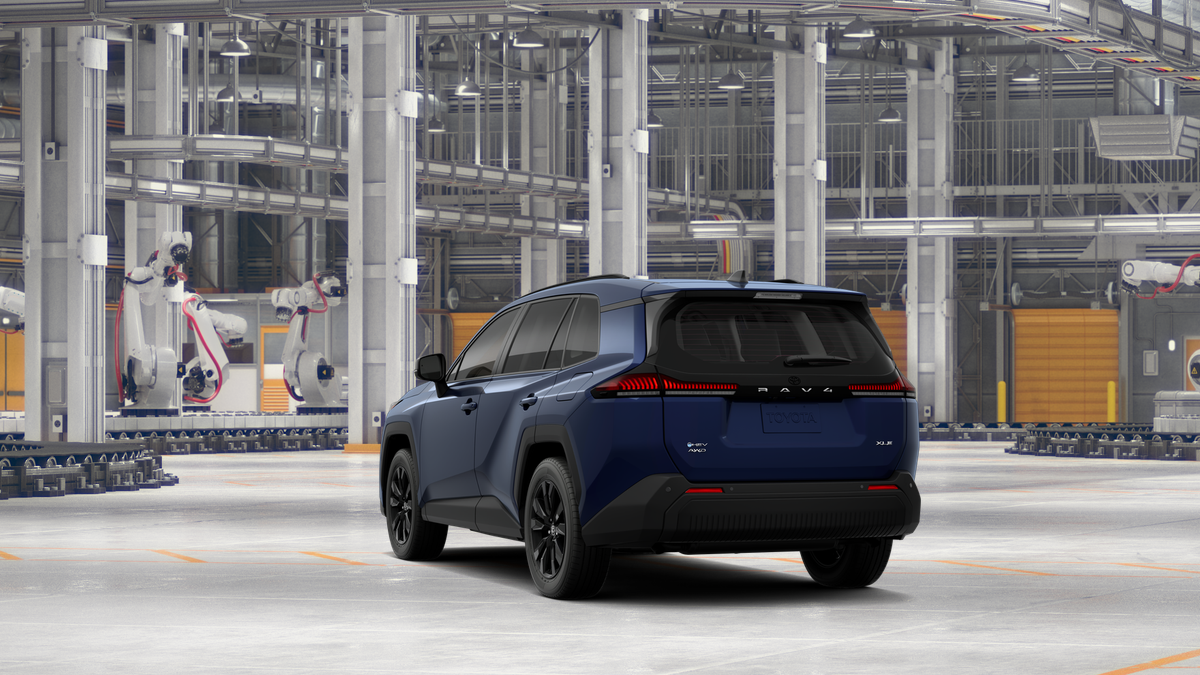 Toyota RAV4 XLE Premium 2026