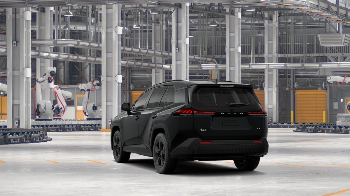 Toyota RAV4 LE 2026