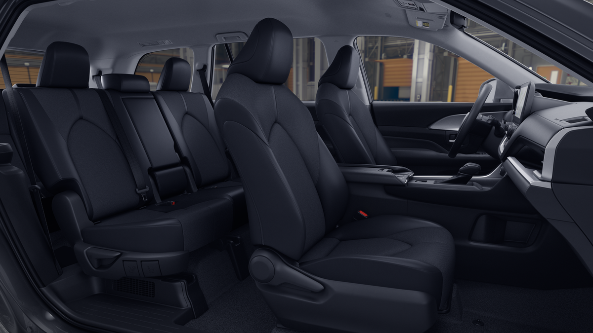 2026 Toyota Grand Highlander Hybrid LE