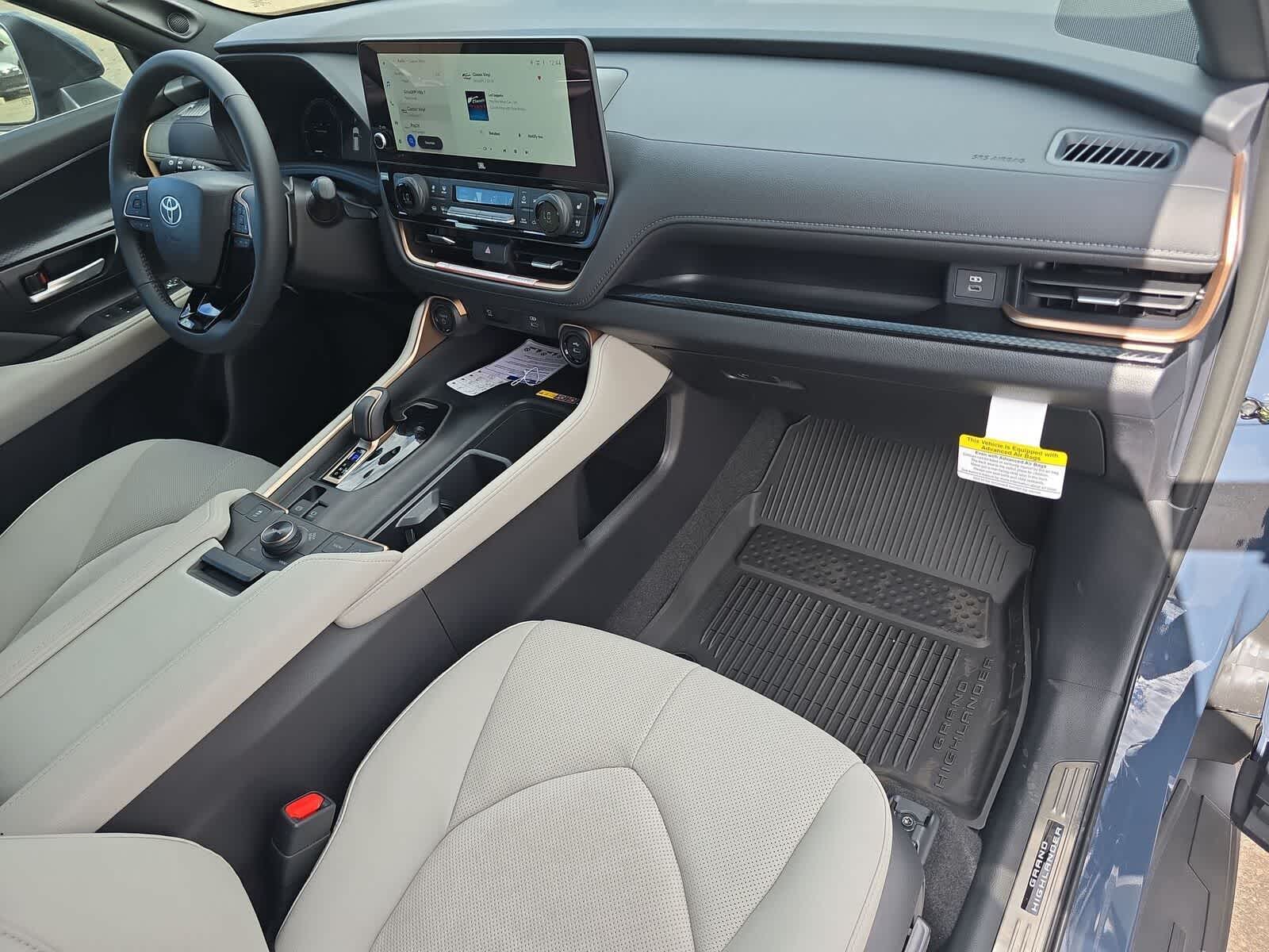 2026 Toyota Grand Highlander Hybrid MAX Limited