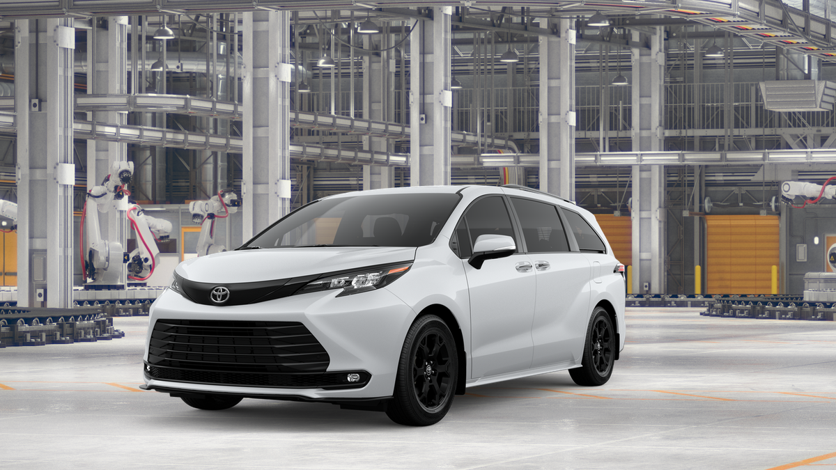 Toyota Sienna Woodland Edition 2026