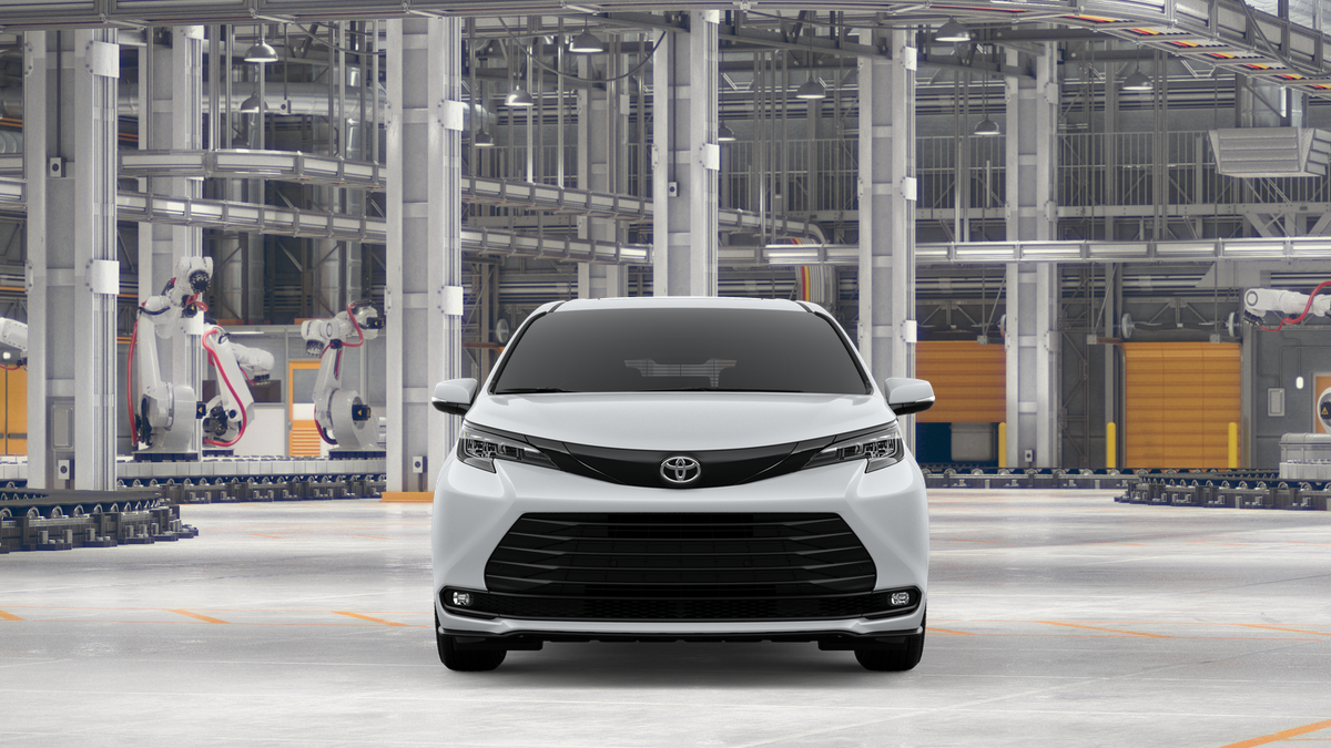 Toyota Sienna Woodland Edition 2026