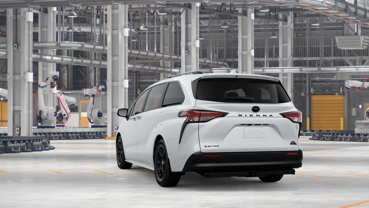 Toyota Sienna Woodland Edition 2026
