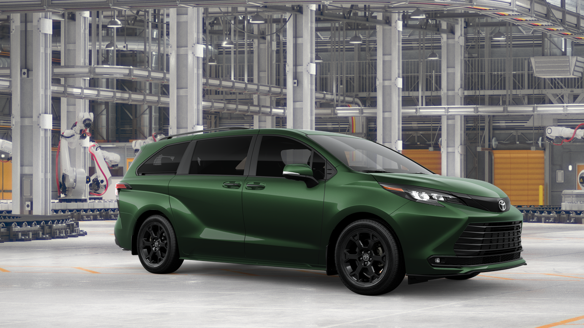 Toyota Sienna Woodland Edition 2026