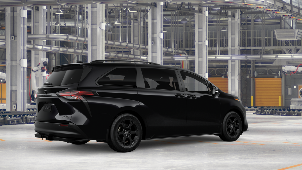 Toyota Sienna Woodland Edition 2026