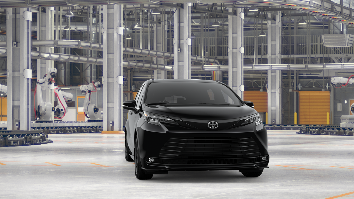 Toyota Sienna Woodland Edition 2026