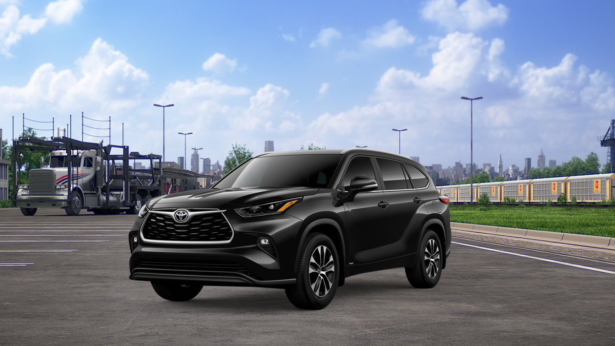 Toyota Highlander Hybrid XLE 2026