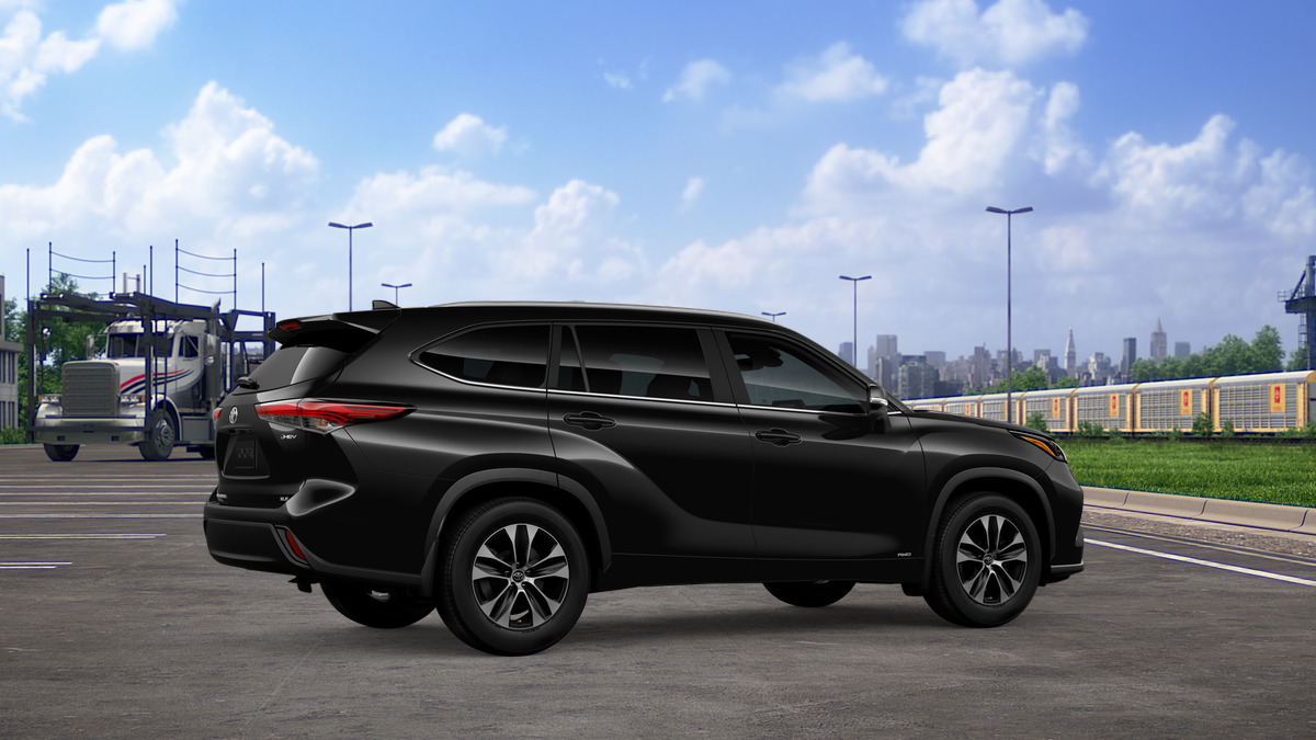 Toyota Highlander Hybrid XLE 2026