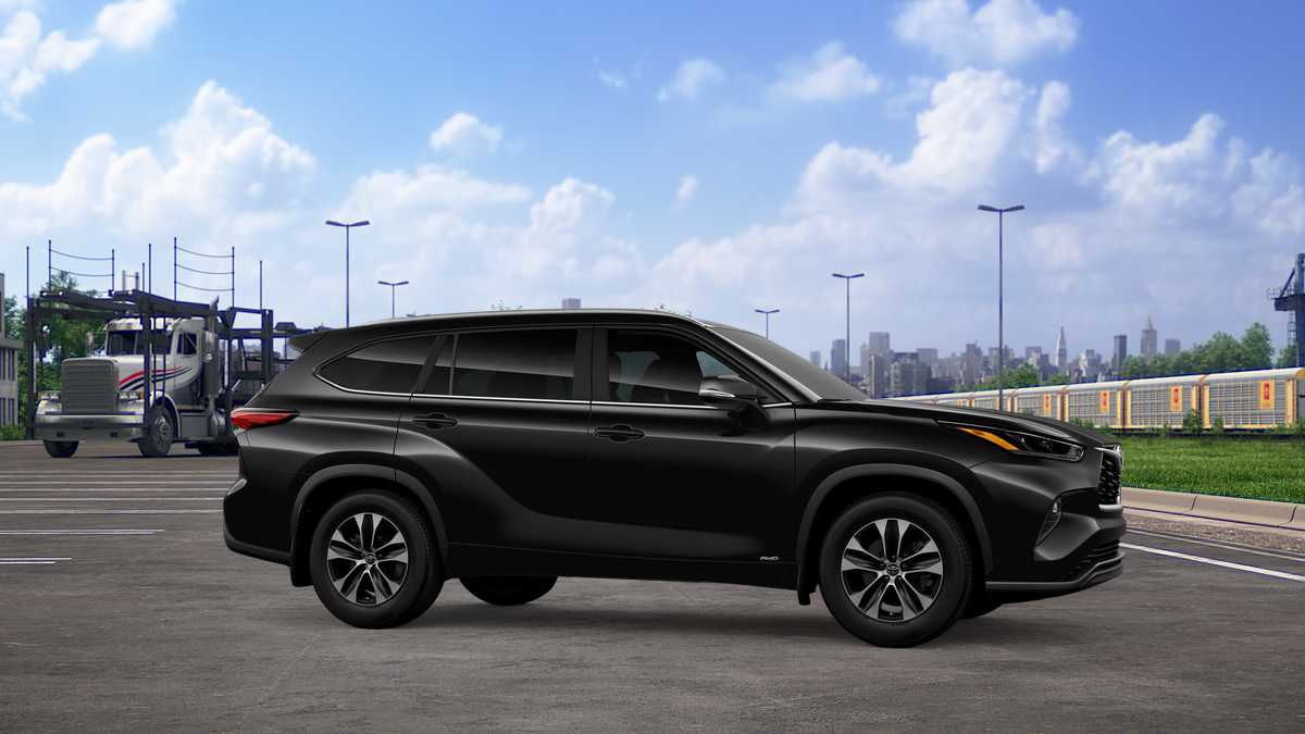 Toyota Highlander Hybrid XLE 2026