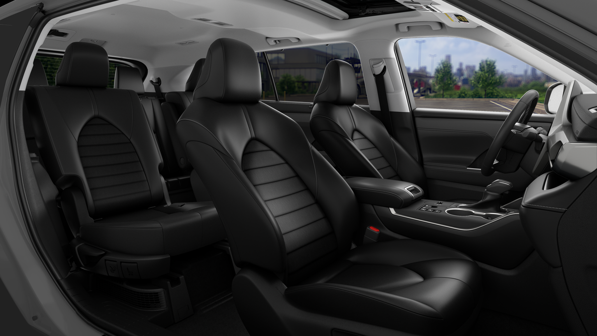 Toyota Highlander Hybrid XLE 2026