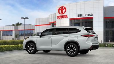 Toyota Highlander Hybrid XLE 2026