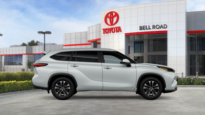Toyota Highlander Hybrid XLE 2026