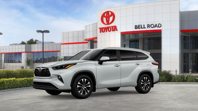 Toyota Highlander Hybrid XLE 2026