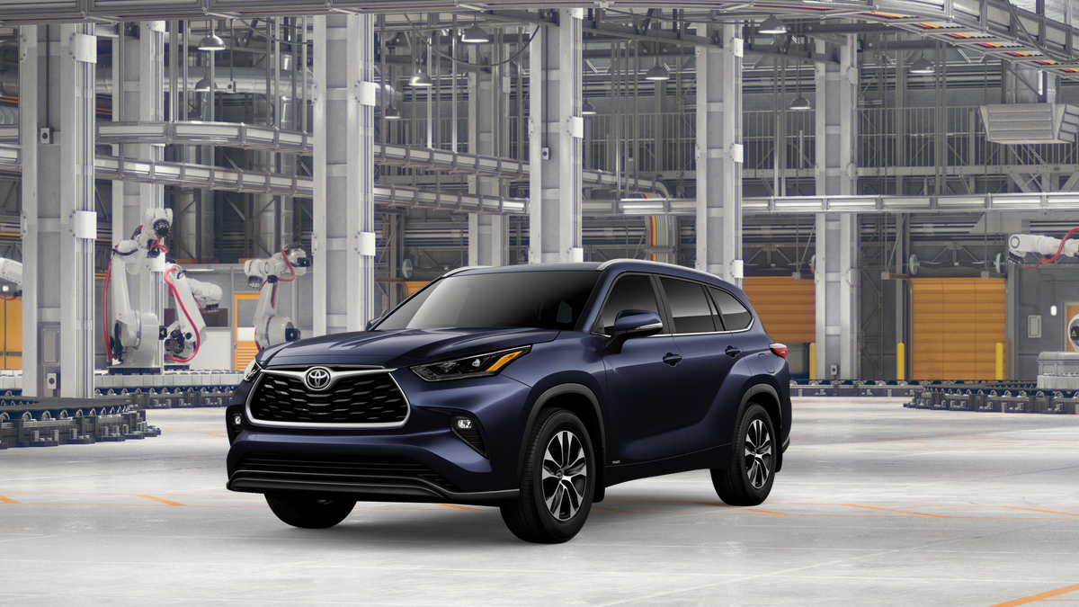 Toyota Highlander Hybrid XLE 2026