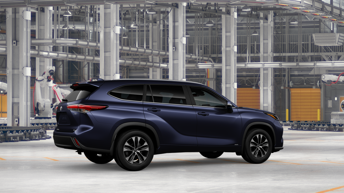 Toyota Highlander Hybrid XLE 2026