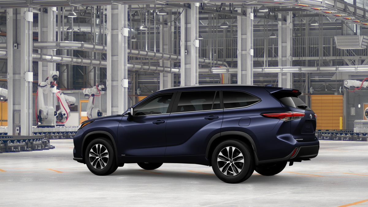 Toyota Highlander Hybrid XLE 2026