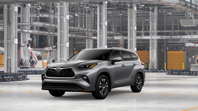 Toyota Highlander Hybrid XLE 2026