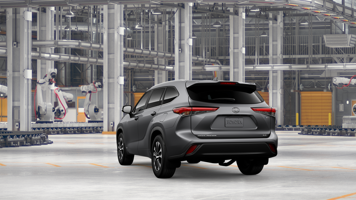 Toyota Highlander Hybrid XLE 2026