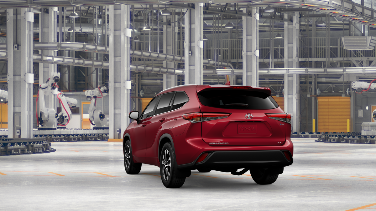 Toyota Highlander Hybrid XLE 2026