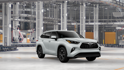Toyota Highlander Hybrid XLE 2026