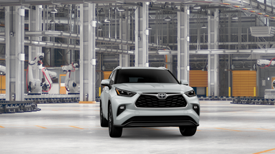 Toyota Highlander Hybrid XLE 2026