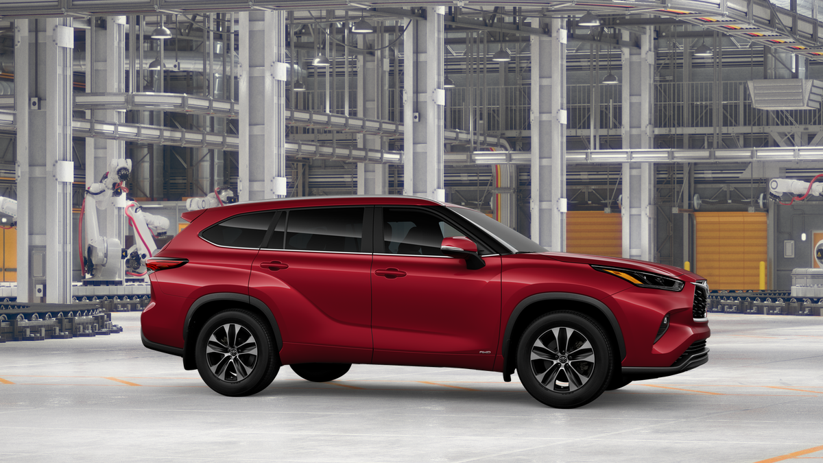 Toyota Highlander Hybrid XLE 2026