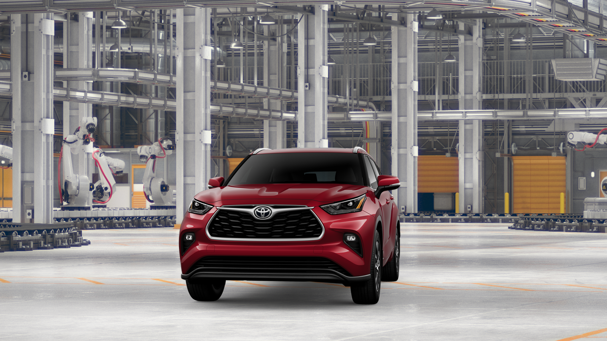 Toyota Highlander Hybrid XLE 2026