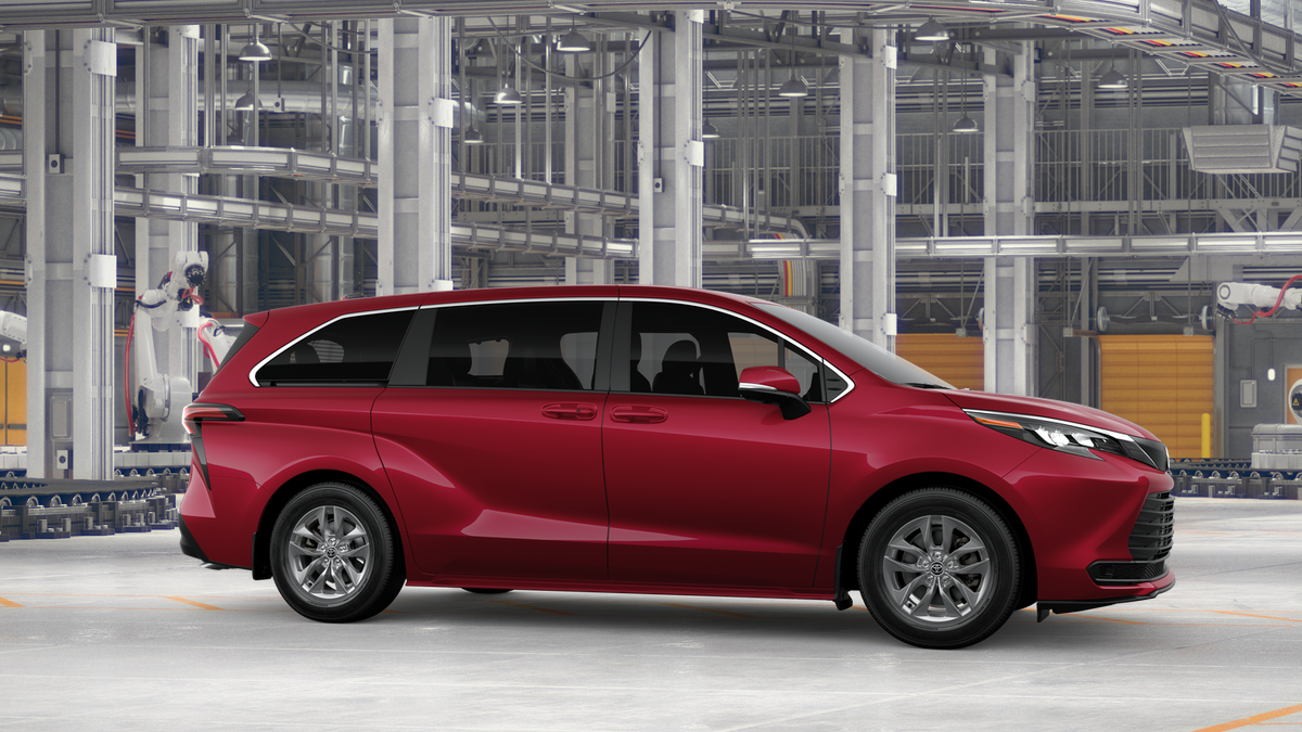2026 Toyota Sienna LE