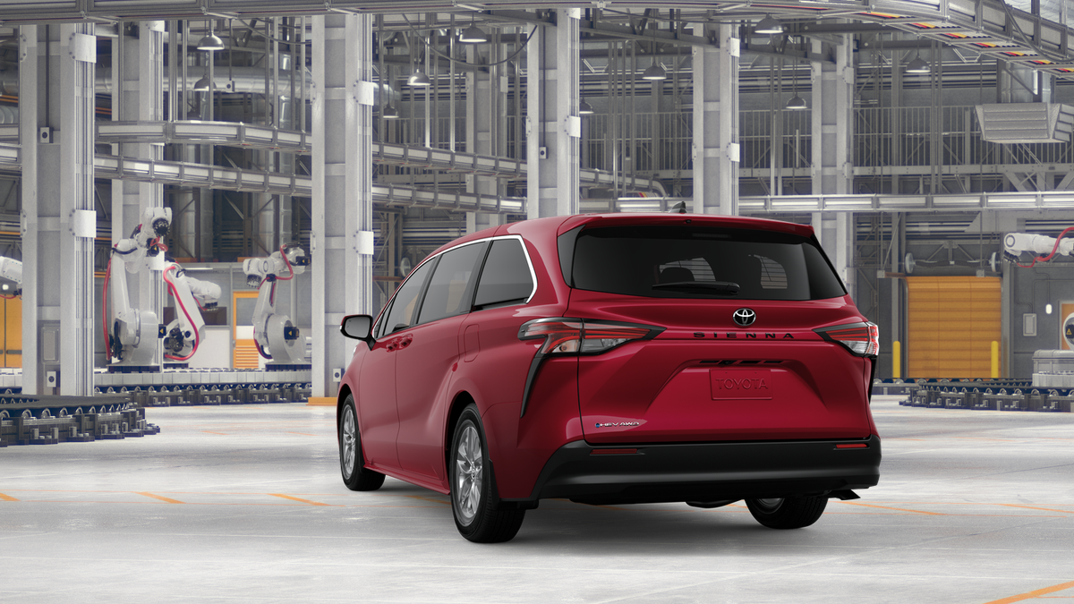2026 Toyota Sienna LE