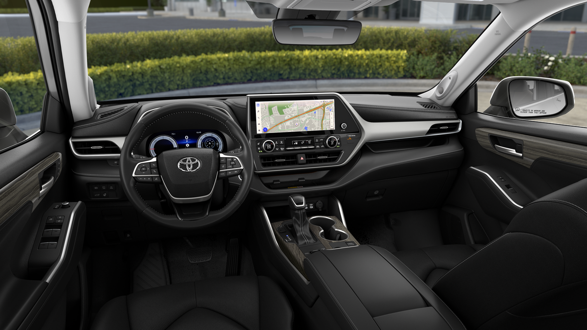 Toyota Highlander Hybrid Limited 2026