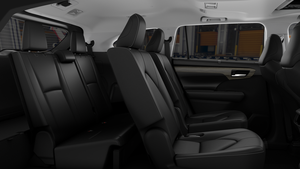 Toyota Highlander Hybrid Limited 2026