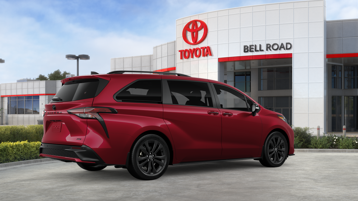 2026 Toyota Sienna XSE