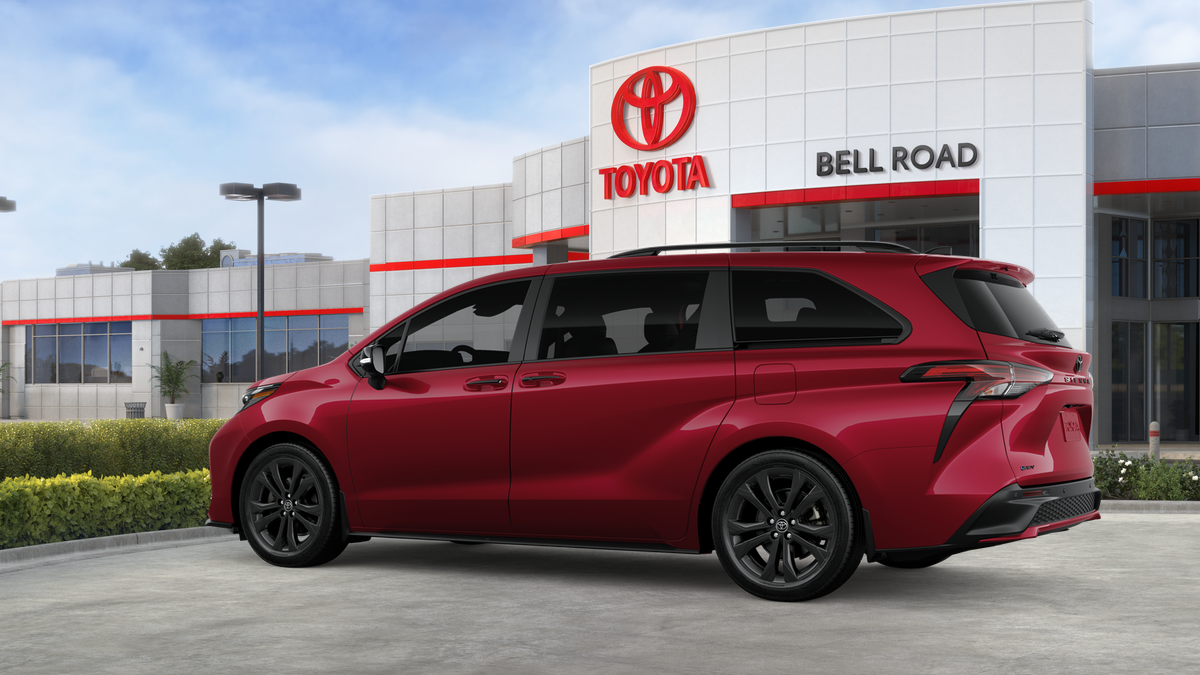 2026 Toyota Sienna XSE
