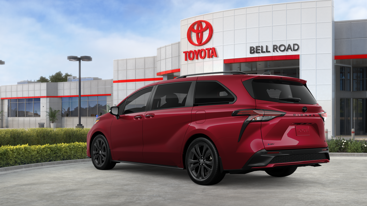 2026 Toyota Sienna XSE