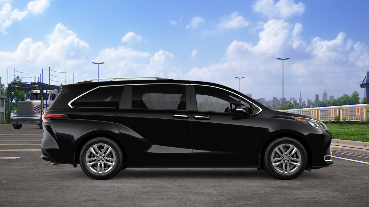 Toyota Sienna Limited 2026