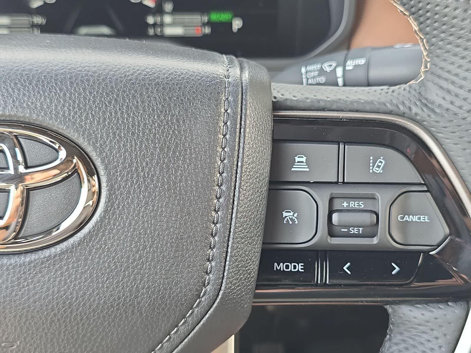 Toyota Tundra i-FORCE MAX Tundra 1794 Edition 2026